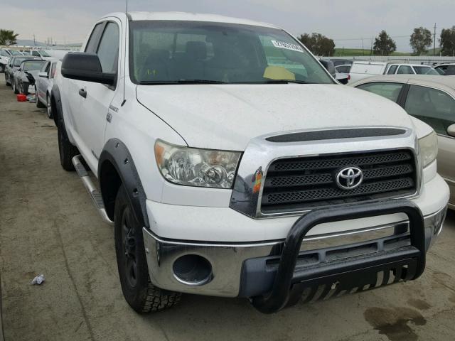 5TBRT54177S451117 - 2007 TOYOTA TUNDRA DOU WHITE photo 1