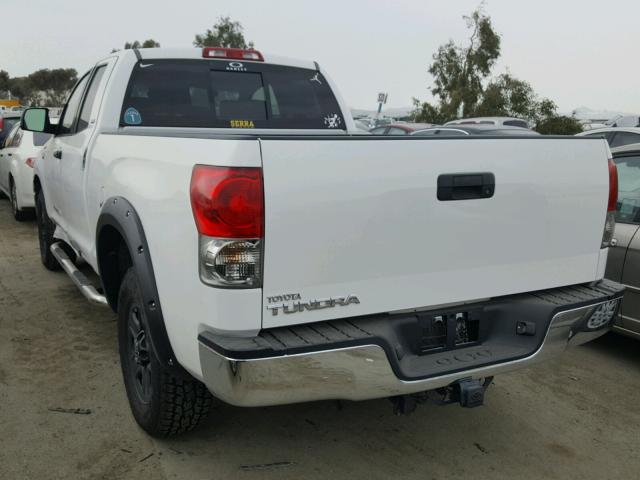 5TBRT54177S451117 - 2007 TOYOTA TUNDRA DOU WHITE photo 3