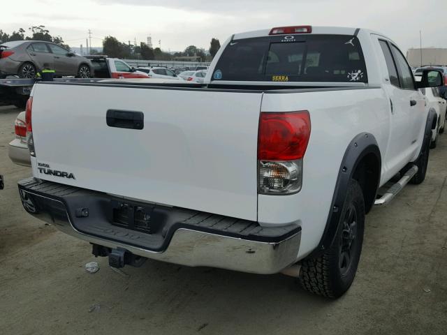 5TBRT54177S451117 - 2007 TOYOTA TUNDRA DOU WHITE photo 4