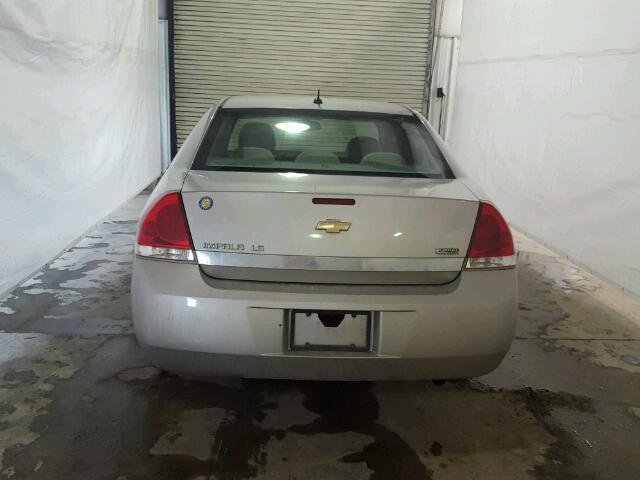 2G1WB58K979179414 - 2007 CHEVROLET IMPALA LS SILVER photo 9