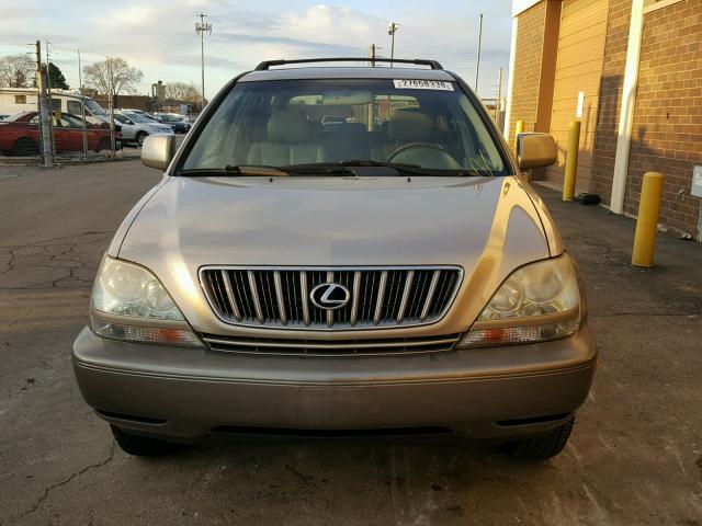 JTJHF10U210220670 - 2001 LEXUS RX 300 BEIGE photo 9