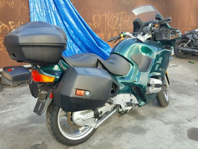 WB10418A3XZC65489 - 1999 BMW R1100 RT GREEN photo 4