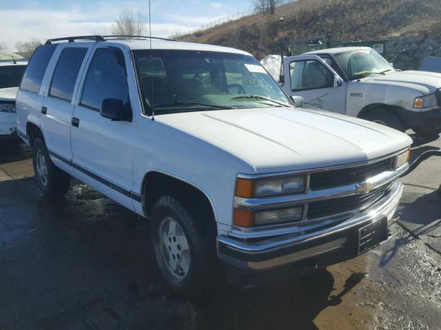 1GNEK13K3SJ452158 - 1995 CHEVROLET TAHOE K150 WHITE photo 1