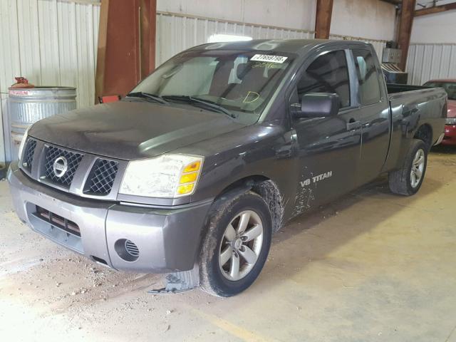 1N6BA06AX5N542896 - 2005 NISSAN TITAN XE GRAY photo 2