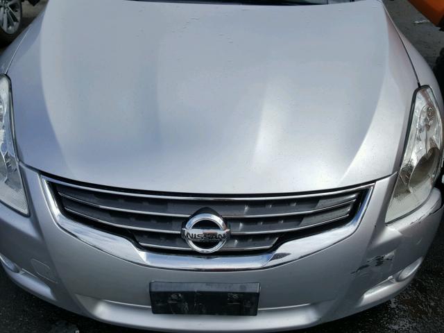 1N4AL2AP8CN547596 - 2012 NISSAN ALTIMA BAS SILVER photo 7