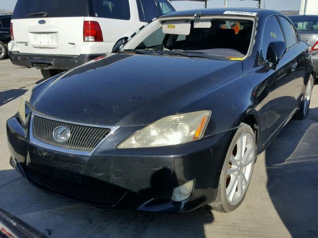 JTHBK262175048447 - 2007 LEXUS IS 250 GRAY photo 2