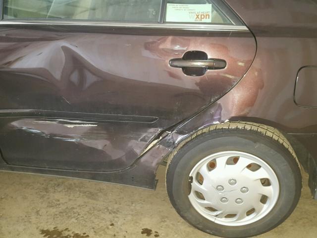 JTDBE32K730160259 - 2003 TOYOTA CAMRY LE BROWN photo 9