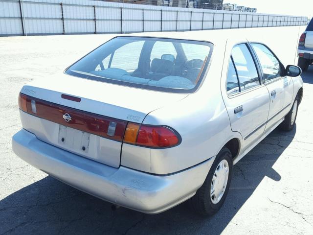 1N4AB41D9VC736325 - 1997 NISSAN SENTRA XE SILVER photo 4