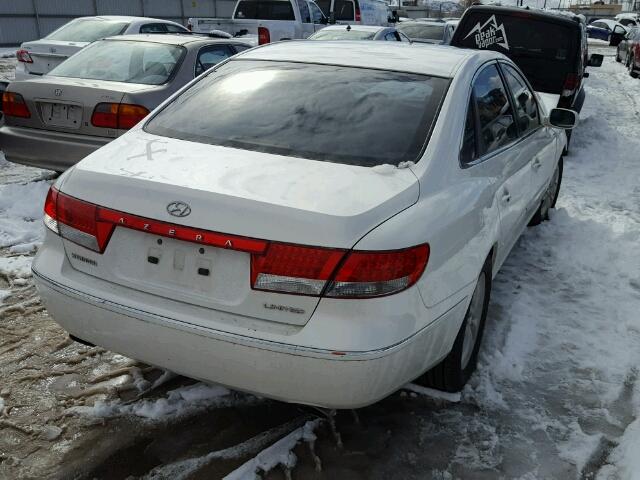 KMHFC46F57A172478 - 2007 HYUNDAI AZERA SE WHITE photo 4