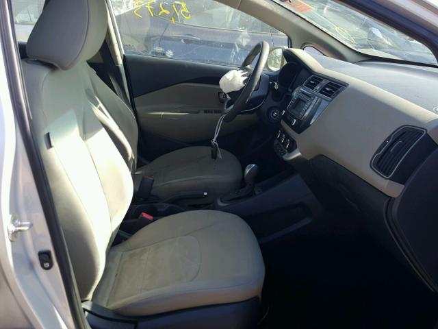 KNADM4A34G6558914 - 2016 KIA RIO LX Արծաթագույն լուսանկար 5
