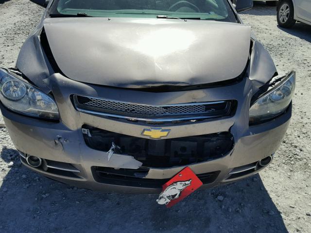 1G1ZE5E05AF319495 - 2010 CHEVROLET MALIBU LTZ 灰色 照片 9