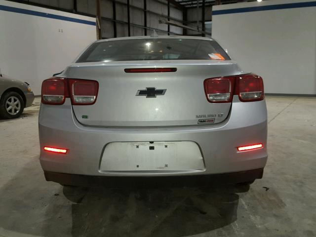 1G11C5SL0FU119659 - 2015 CHEVROLET MALIBU 1LT ვერცხლისფერი ფოტო 9