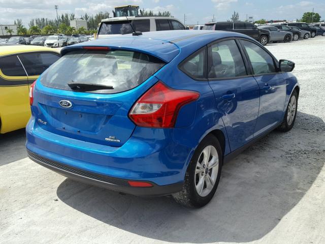 1FADP3K29EL246179 - 2014 FORD FOCUS SE BLUE photo 4