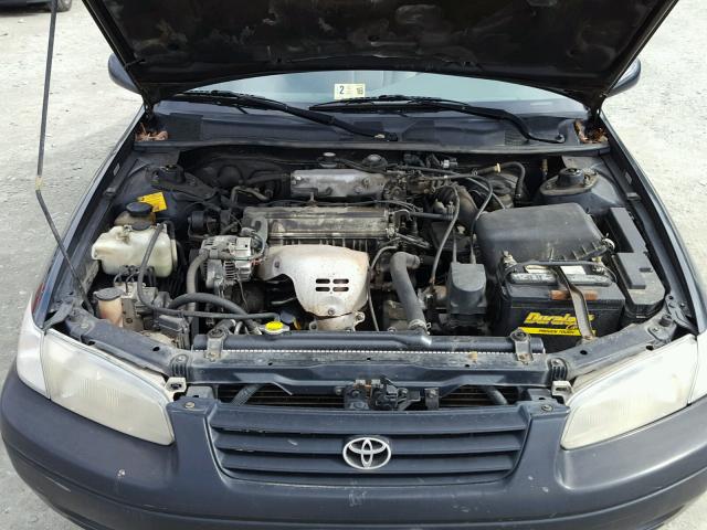 4T1BG22KXVU175477 - 1997 TOYOTA CAMRY CE BLACK photo 7