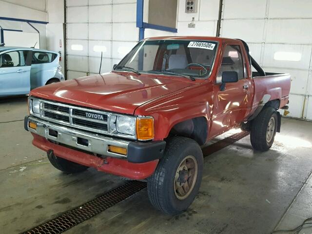 JT4RN63R5H0133242 - 1987 TOYOTA PICKUP RN6 RED photo 2