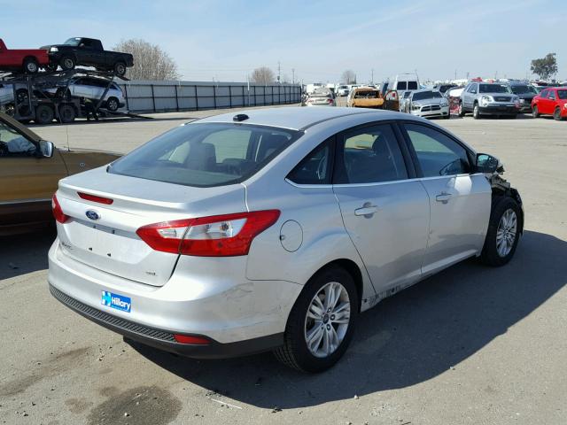 1FAHP3H27CL339742 - 2012 FORD FOCUS SEL SILVER photo 4