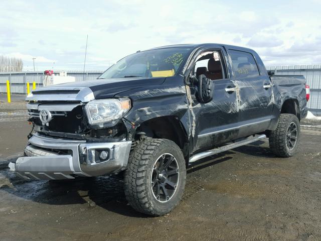 5TFAY5F19EX390458 - 2014 TOYOTA TUNDRA CRE BLACK photo 2