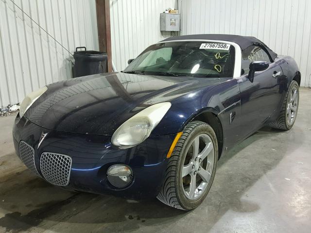 1G2MB35B47Y112453 - 2007 PONTIAC SOLSTICE BLUE photo 2