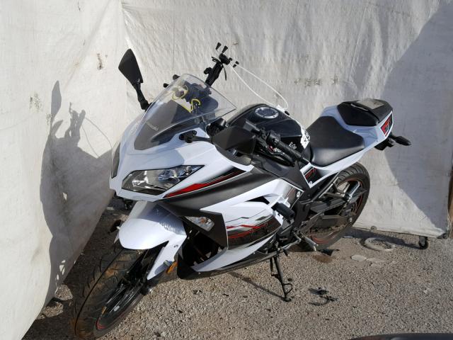 JKAEX8A15EA008260 - 2014 KAWASAKI EX300 A WHITE photo 2