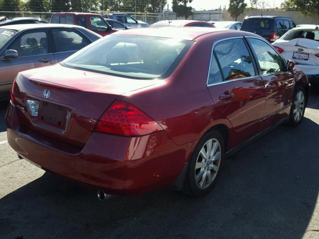 1HGCM664X7A102894 - 2007 HONDA ACCORD SE RED photo 4