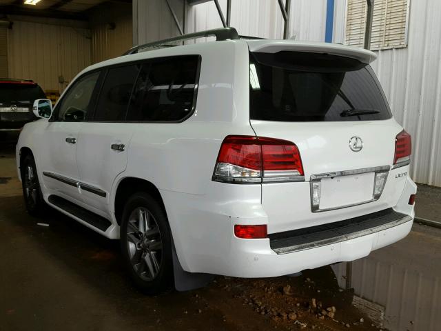 JTJHY7AX4F4170313 - 2015 LEXUS LX 570 WHITE photo 3