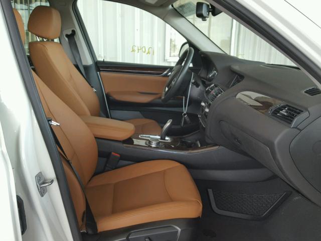 5UXWX9C53G0D94610 - 2016 BMW X3 XDRIVE2 Белый фото 5
