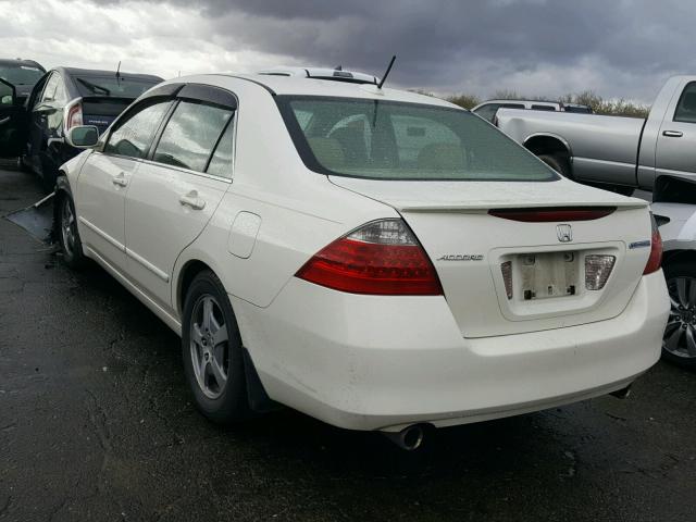 JHMCN36477C001874 - 2007 HONDA ACCORD HYB WHITE photo 3