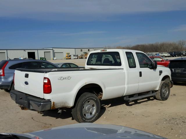 1FTSX21548EA57147 - 2008 FORD F250 SUPER WHITE photo 4