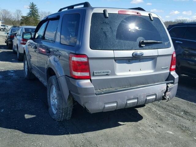 1FMCU93188KA57164 - 2008 FORD ESCAPE XLT GRAY photo 3