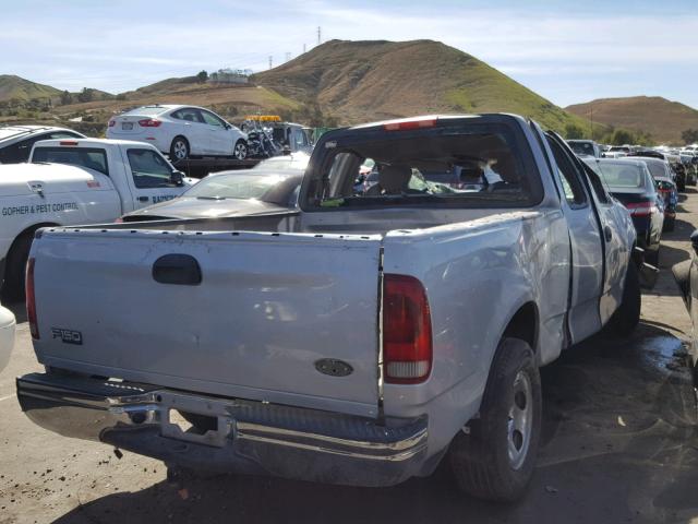 2FTRX17294CA20584 - 2004 FORD F-150 HERI GRAY photo 4