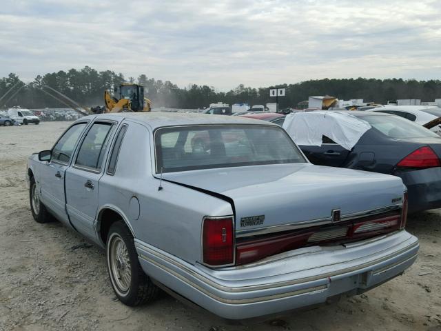 1LNLM81W8NY663193 - 1992 LINCOLN TOWN CAR E BLUE photo 3