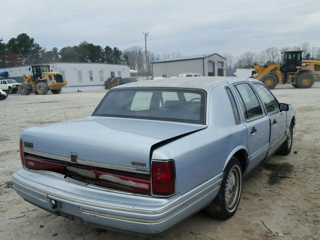 1LNLM81W8NY663193 - 1992 LINCOLN TOWN CAR E BLUE photo 4