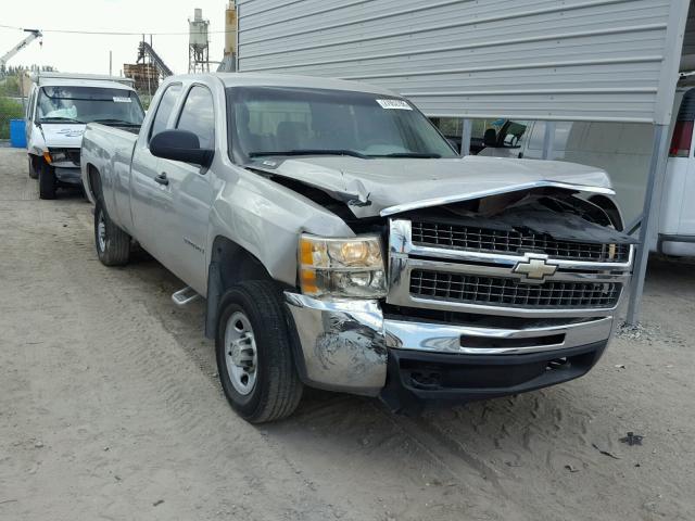 1GCHK29KX7E587673 - 2007 CHEVROLET SILVERADO SILVER photo 1