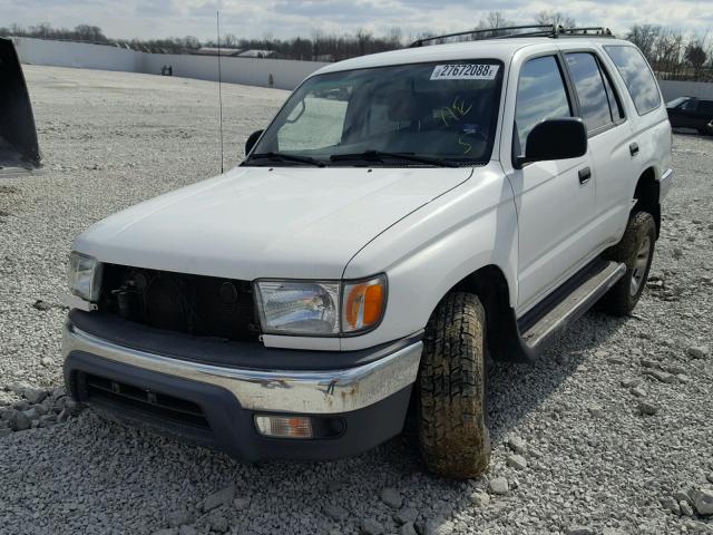 JT3GM84R7Y0061498 - 2000 TOYOTA 4RUNNER WHITE photo 2