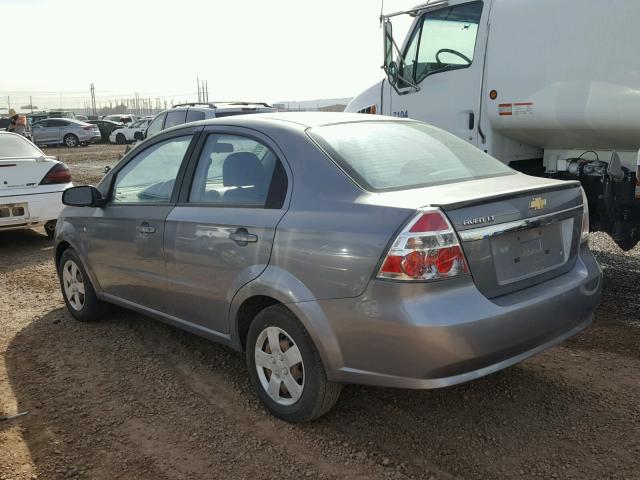 KL1TD56E39B642951 - 2009 CHEVROLET AVEO LS SILVER photo 3