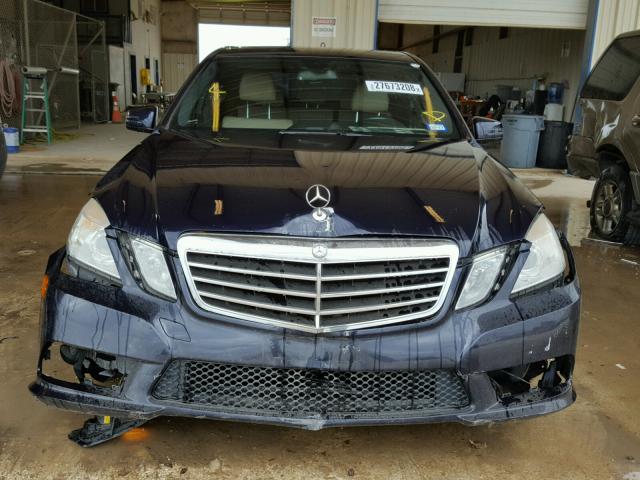 WDDHF5GB0AA068256 - 2010 MERCEDES-BENZ E 350 BLUE photo 9