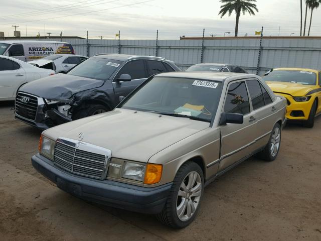 WDBDA28D4JF537307 - 1988 MERCEDES-BENZ 190 E 2.3 SILVER photo 2