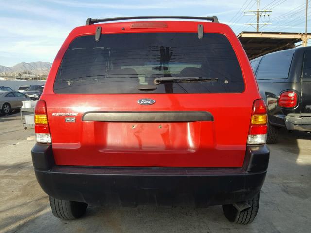 1FMYU03122KC37264 - 2002 FORD ESCAPE XLT RED photo 9