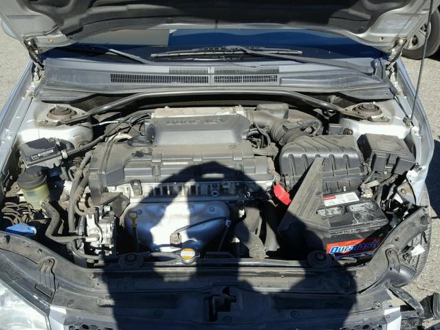 KNAFE162085018567 - 2008 KIA SPECTRA5 5 SILVER photo 7