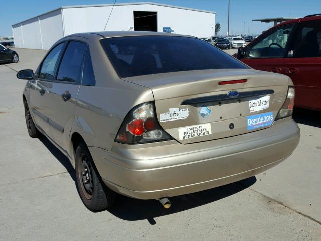 1FAFP33P21W229526 - 2001 FORD FOCUS LX GOLD photo 3