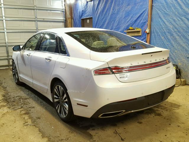 3LN6L5F97HR662945 - 2017 LINCOLN MKZ RESERV WHITE photo 3