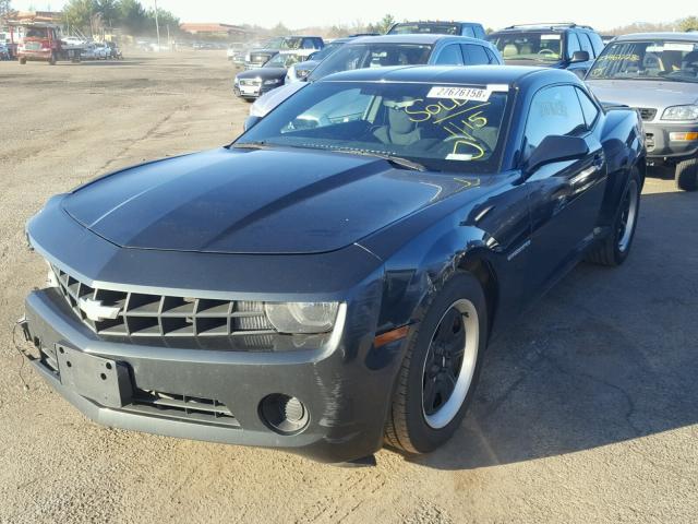 2G1FE1E37C9193903 - 2012 CHEVROLET CAMARO LS BLACK photo 2