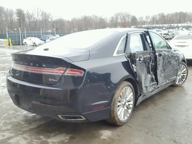 3LN6L2JK4DR801769 - 2013 LINCOLN MKZ BLACK photo 4