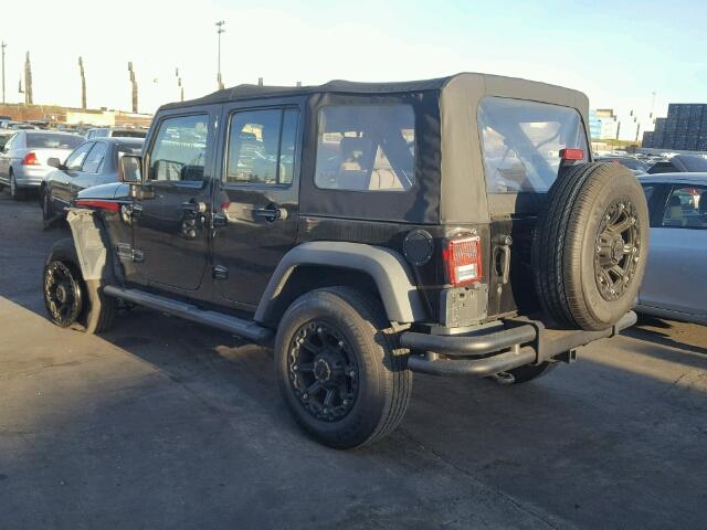 1J4BA3H19AL216041 - 2010 JEEP WRANGLER U BLACK photo 3