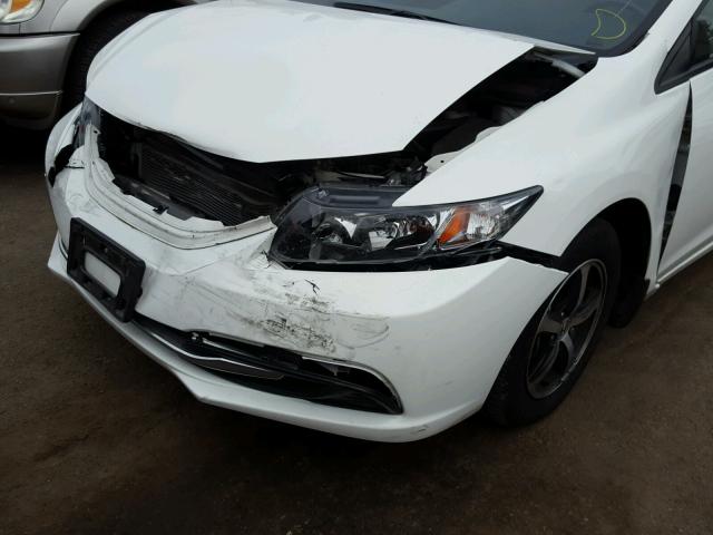 2HGFB2F77FH565615 - 2015 HONDA CIVIC SE WHITE photo 9