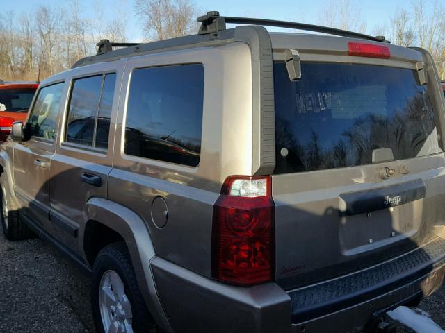 1J8HG48N66C274616 - 2006 JEEP COMMANDER GOLD photo 3
