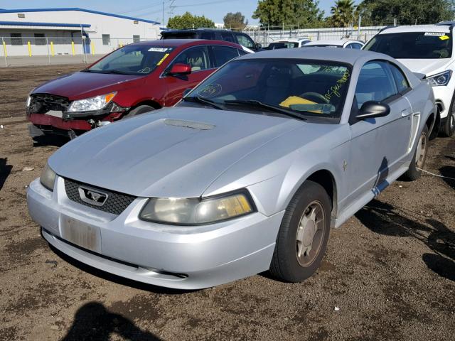 1FAFP40451F244246 - 2001 FORD MUSTANG SILVER photo 2