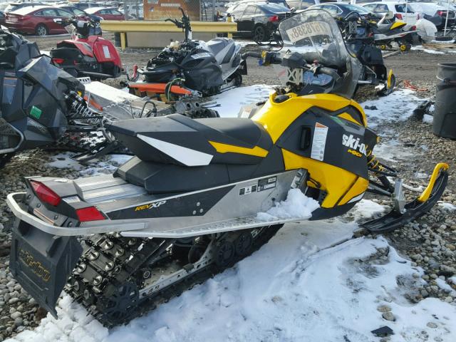 2BPSBHCB8CV000585 - 2012 SKI MXZ600 YELLOW photo 4