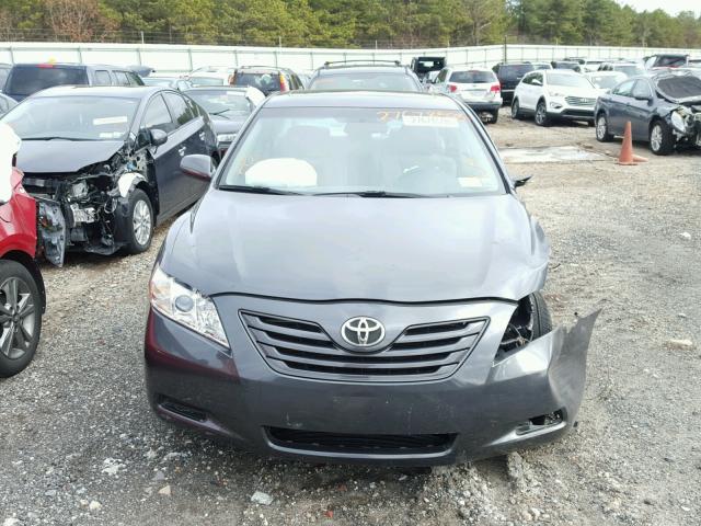 4T1BE46K58U742324 - 2008 TOYOTA CAMRY CE GRAY photo 9