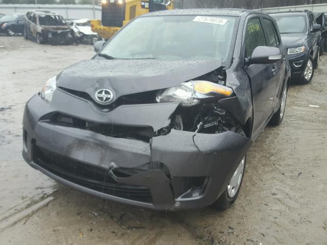 JTKKUPB42E1045831 - 2014 TOYOTA SCION XD GRAY photo 2